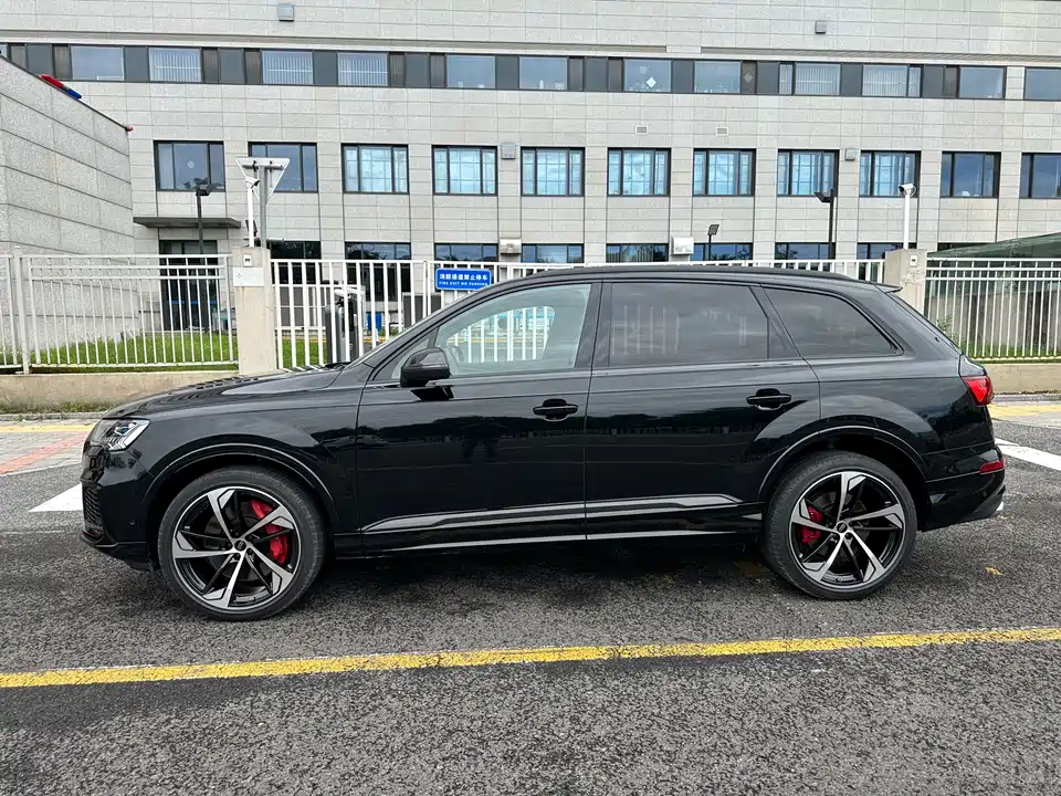 Audi SQ7