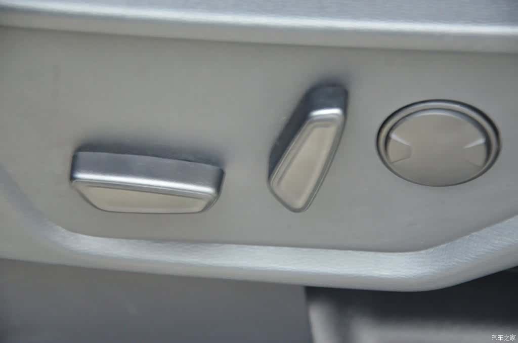Ford Bronco, 2026 6
