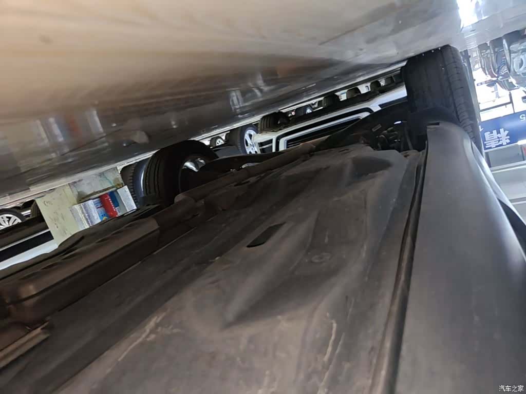 Jeep Cherokee, 2017 21