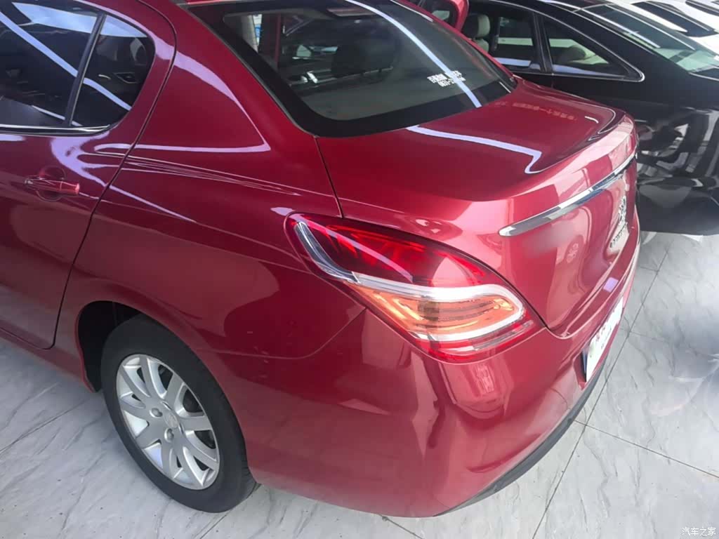 Peugeot 308, 2016 все фото
