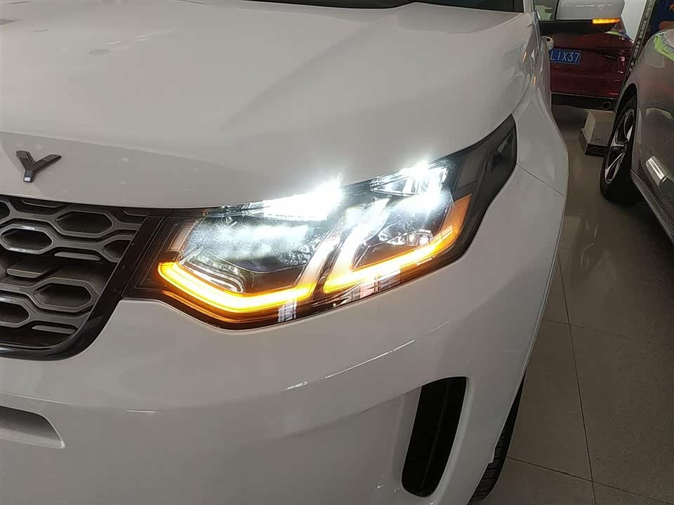 Land Rover Discover sports