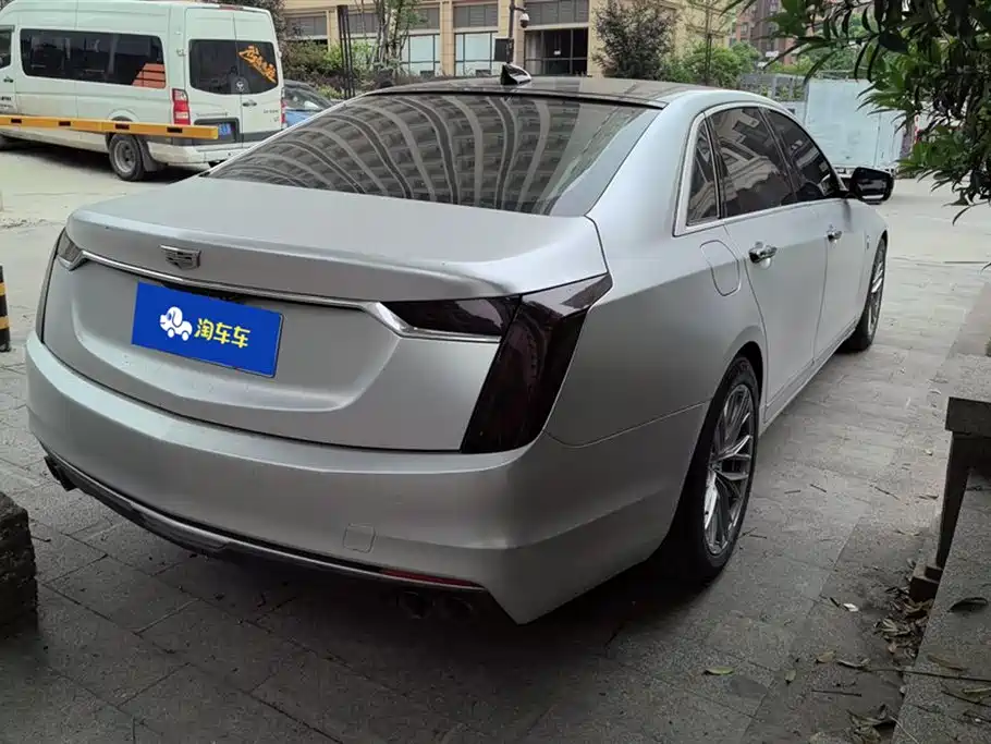 Cadillac CT6
