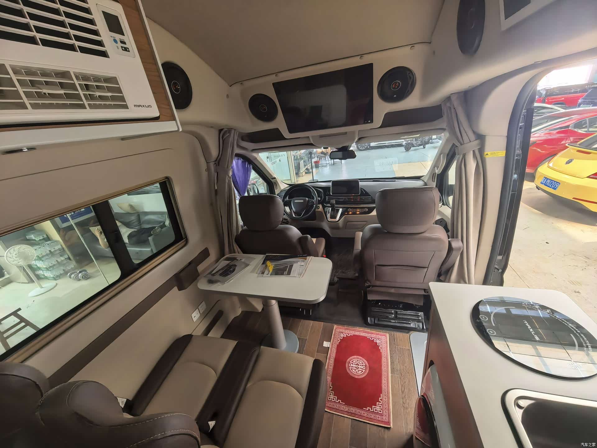 Maxus V100, 2023 9