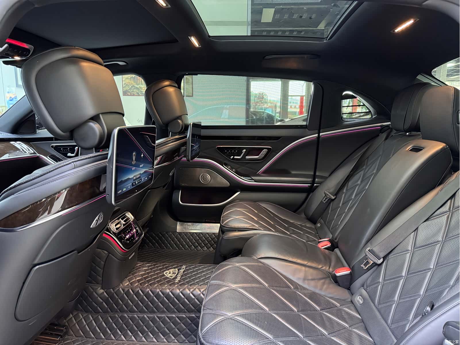 Maybach S-Class, 2021 6