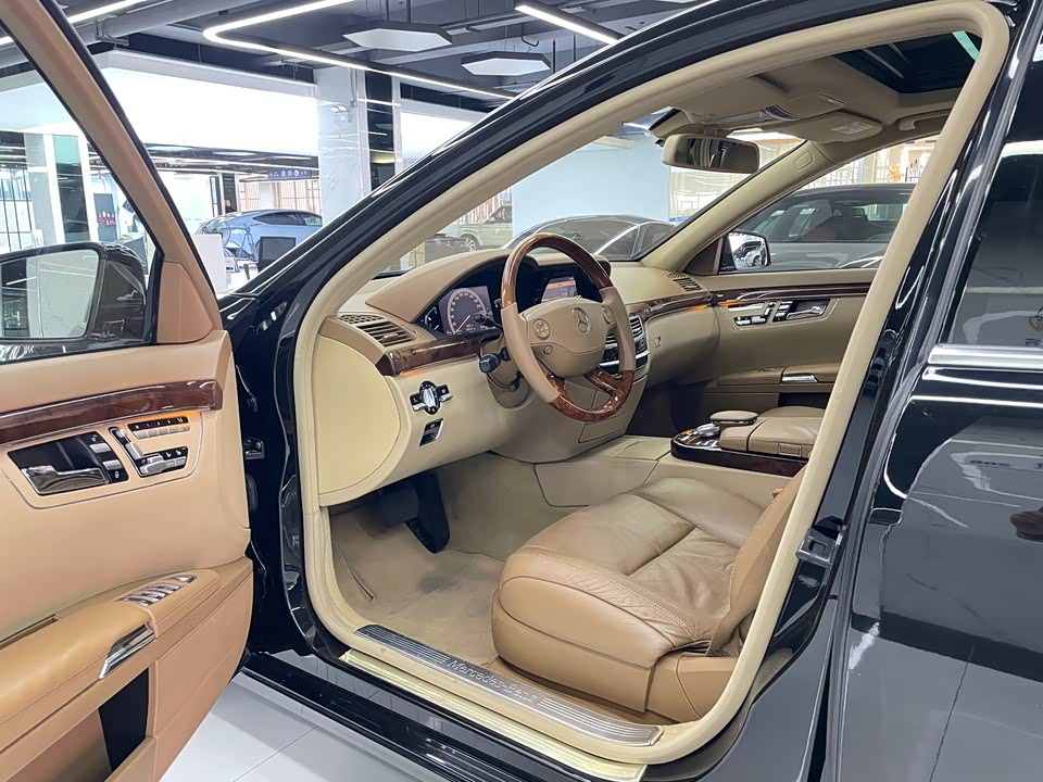 Mercedes-Benz S-class