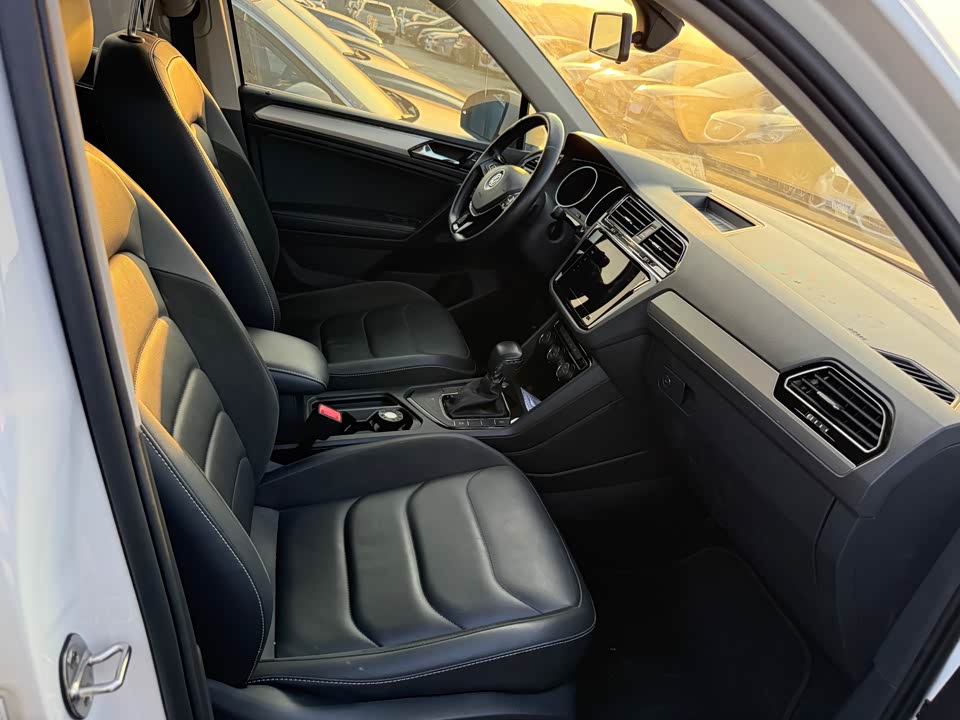 Volkswagen Tiguan L Volkswagen Tiguan L