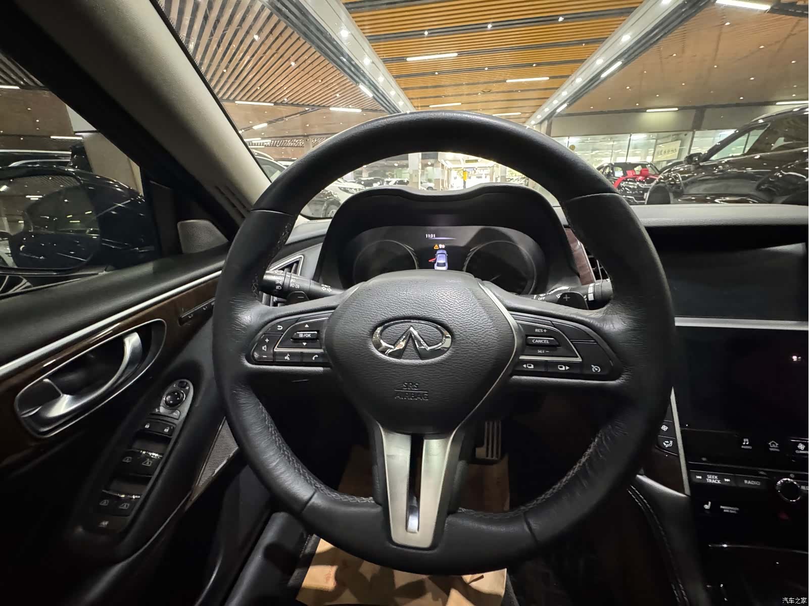 Infiniti Q50L, 2018 27
