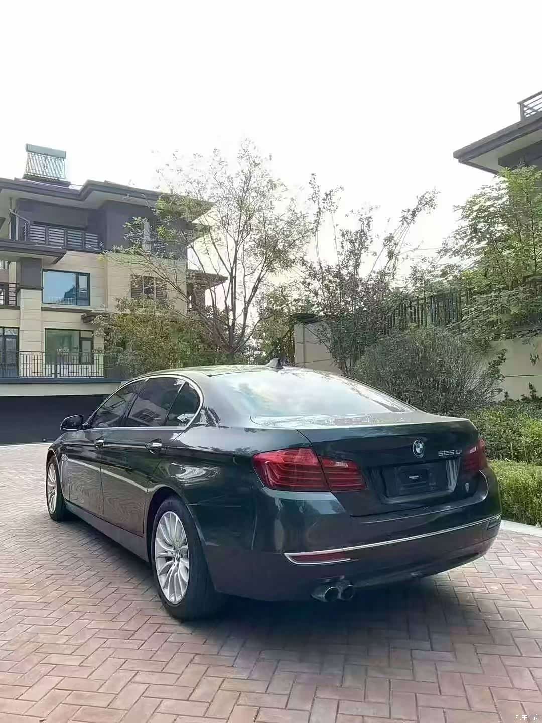 BMW 5 Series, 2012 4
