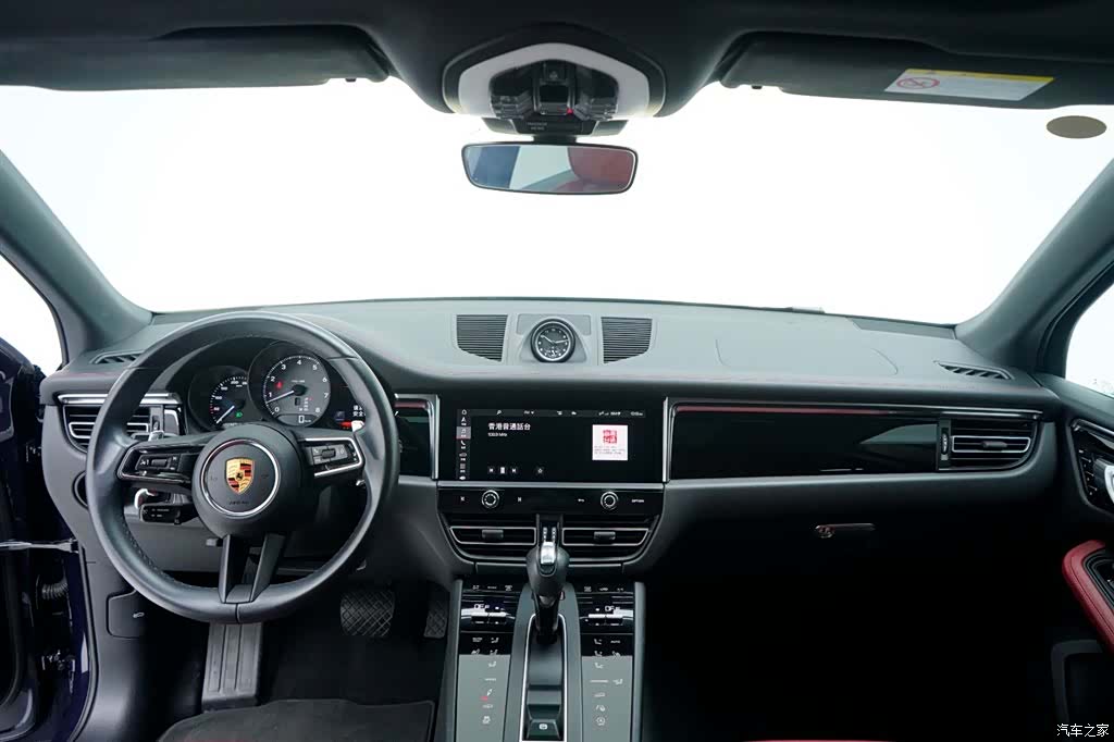 Porsche Macan, 2023 6