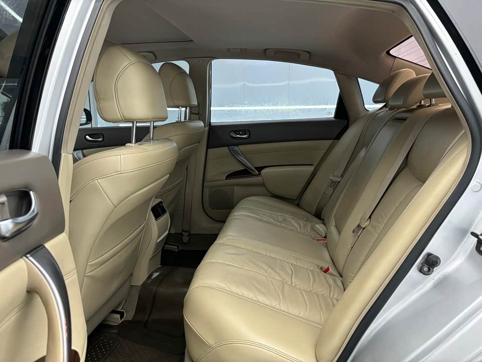 Nissan Teana Nissan Teana