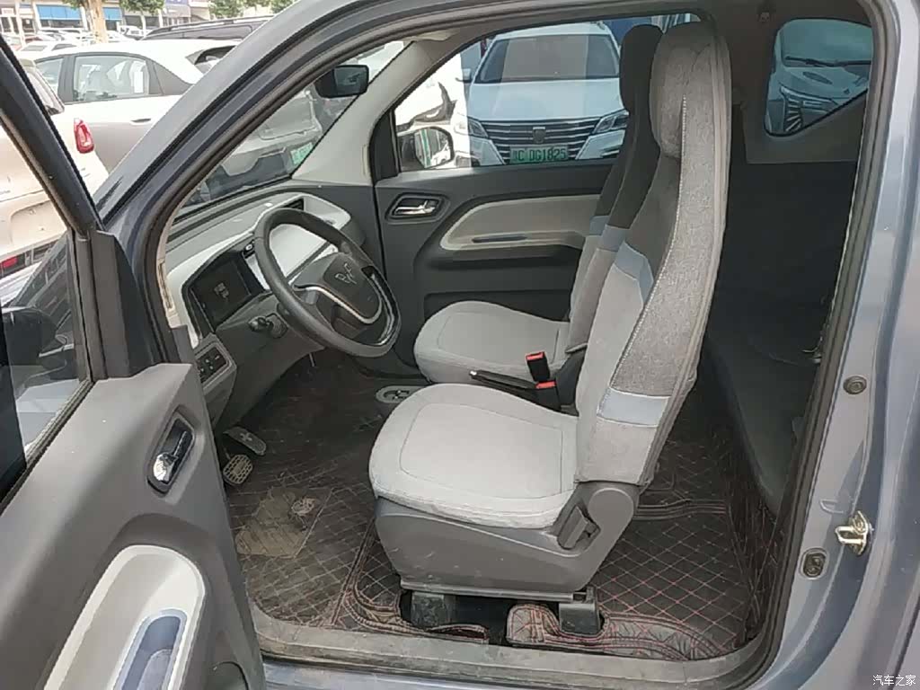 Wuling MINIEV, 2022 15