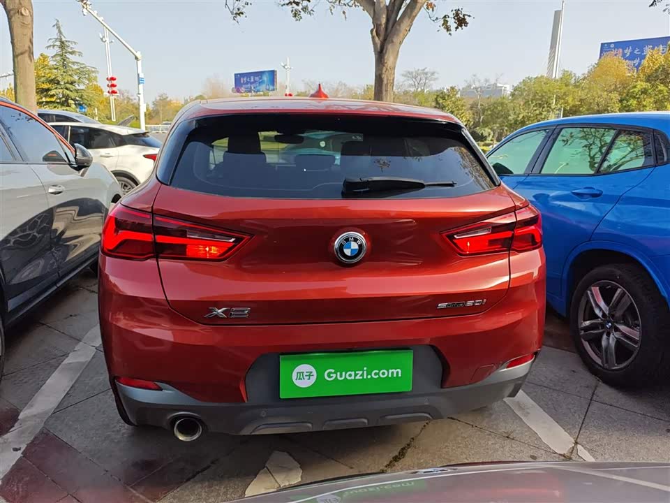 BMW X2