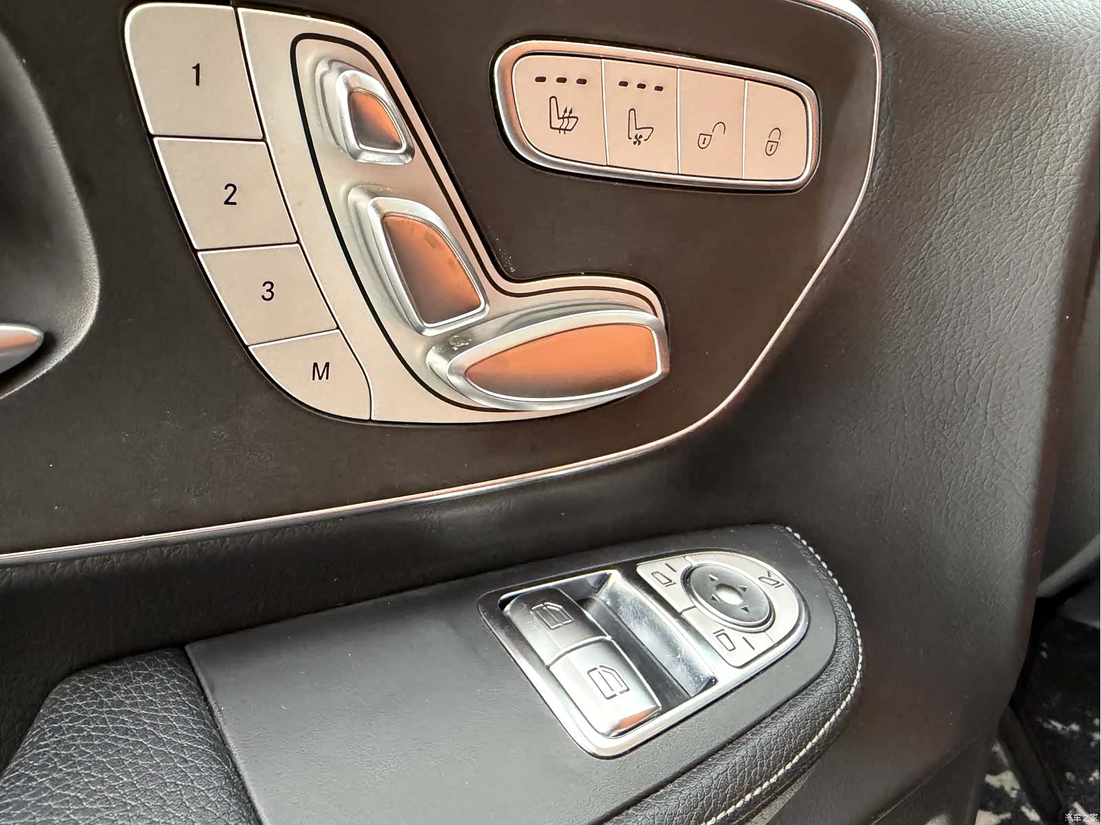 Mercedes-Benz V-Class, 2023 7