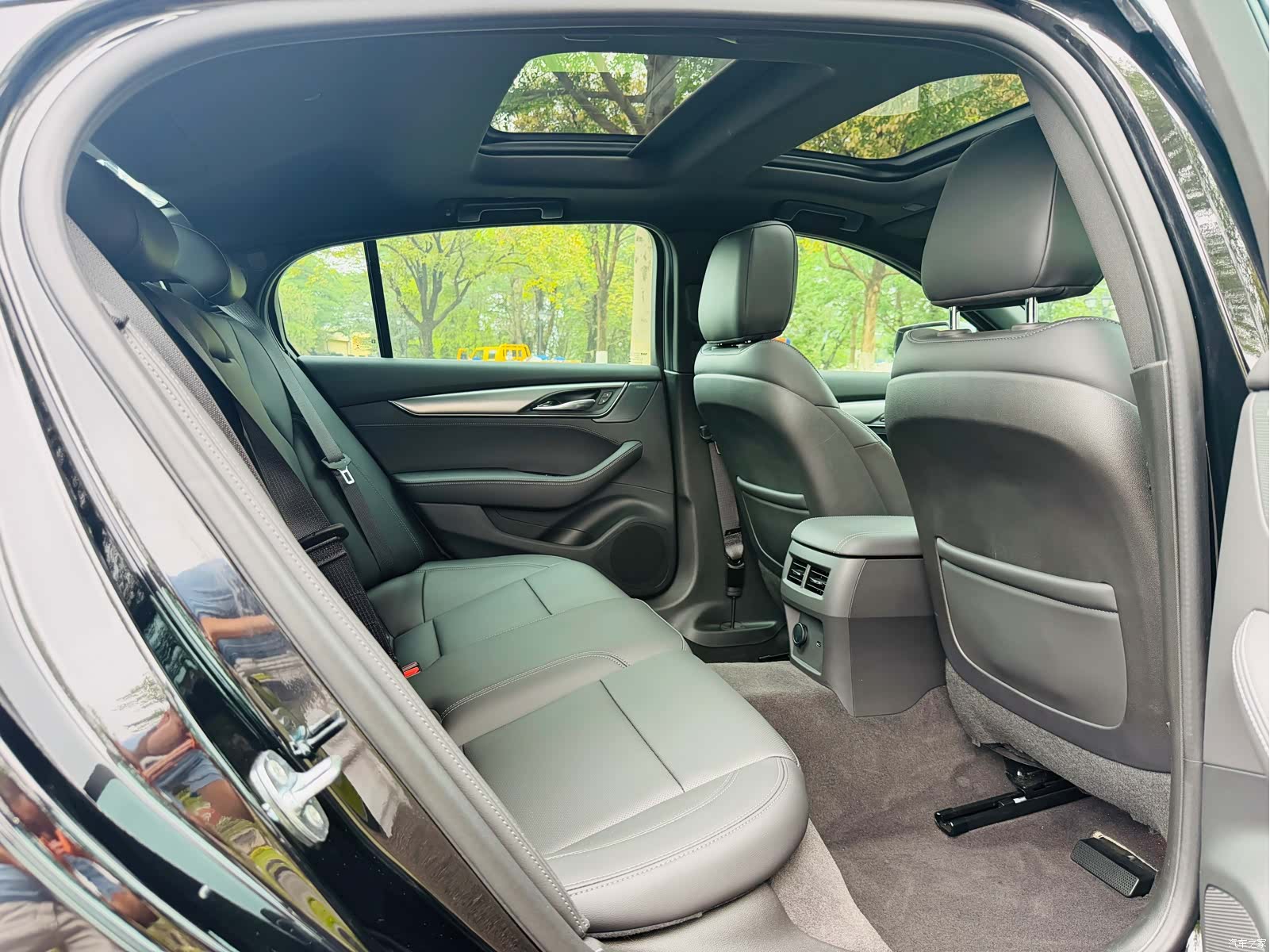 Cadillac CT5, 2025 8