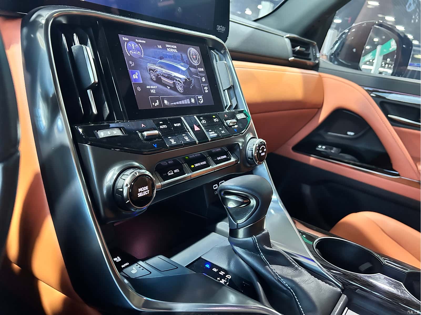 Lexus LX, 2026 18