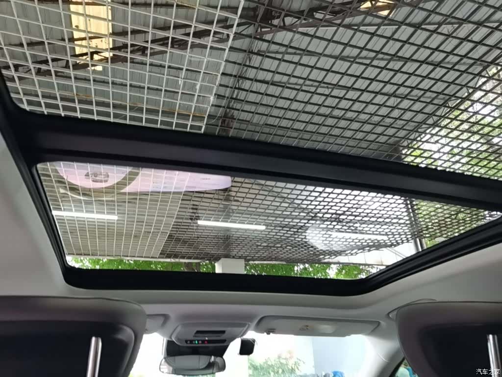 Buick E5, 2025 18