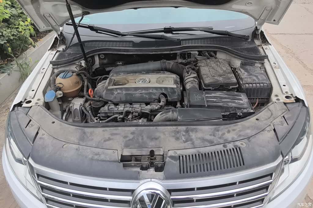 Volkswagen CC, 2013 10