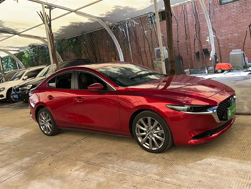 Mazda 3 Angkesaila