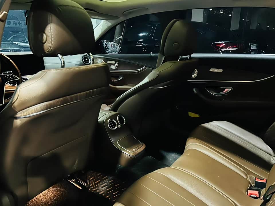 Mercedes-Benz E-class Mercedes-Benz E-class