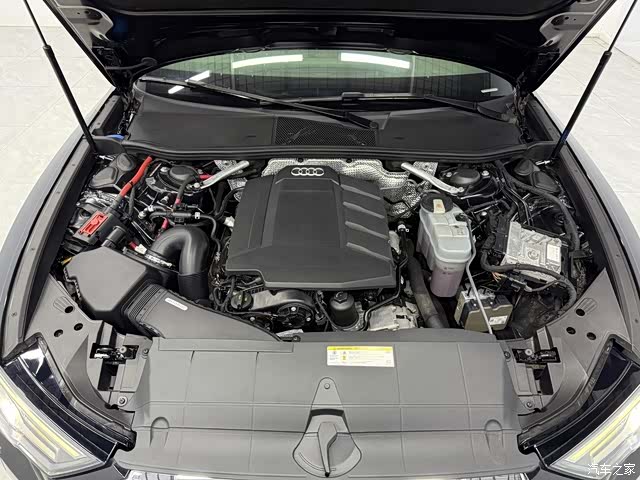 Audi A6L, 2020 13