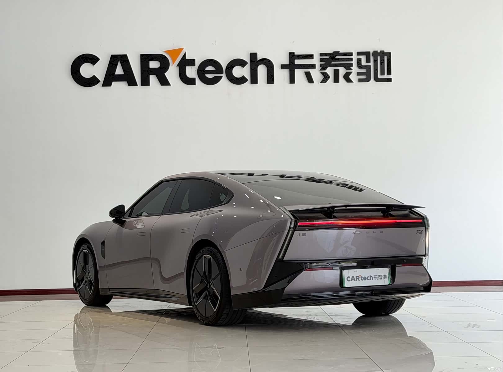 Xpeng P7, 2025 22