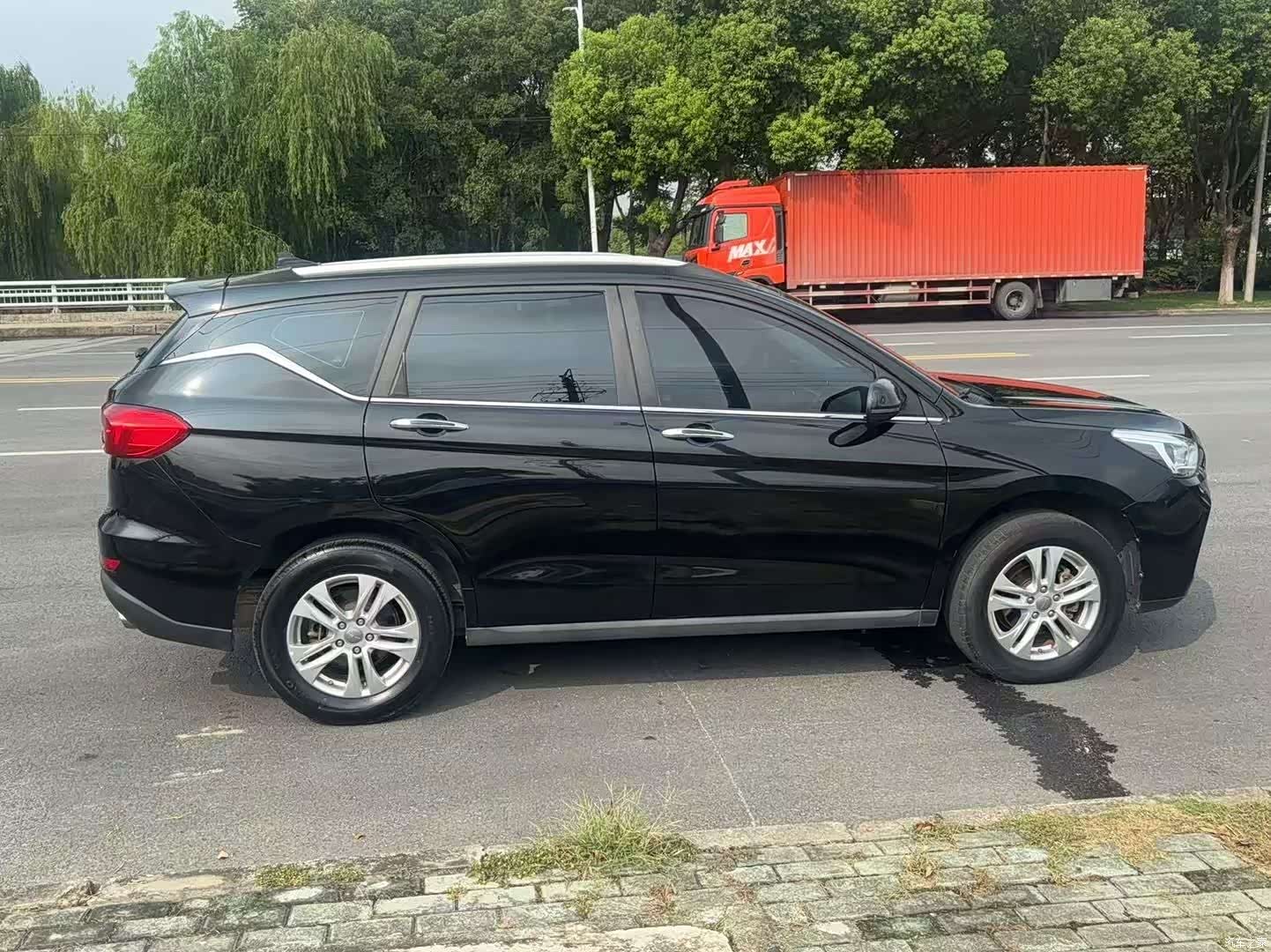 Haval M6, 2019 все фото