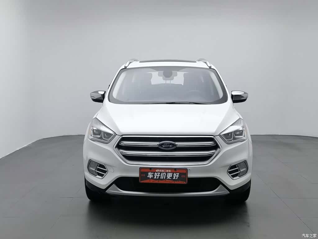 Ford Kuga, 2017 3