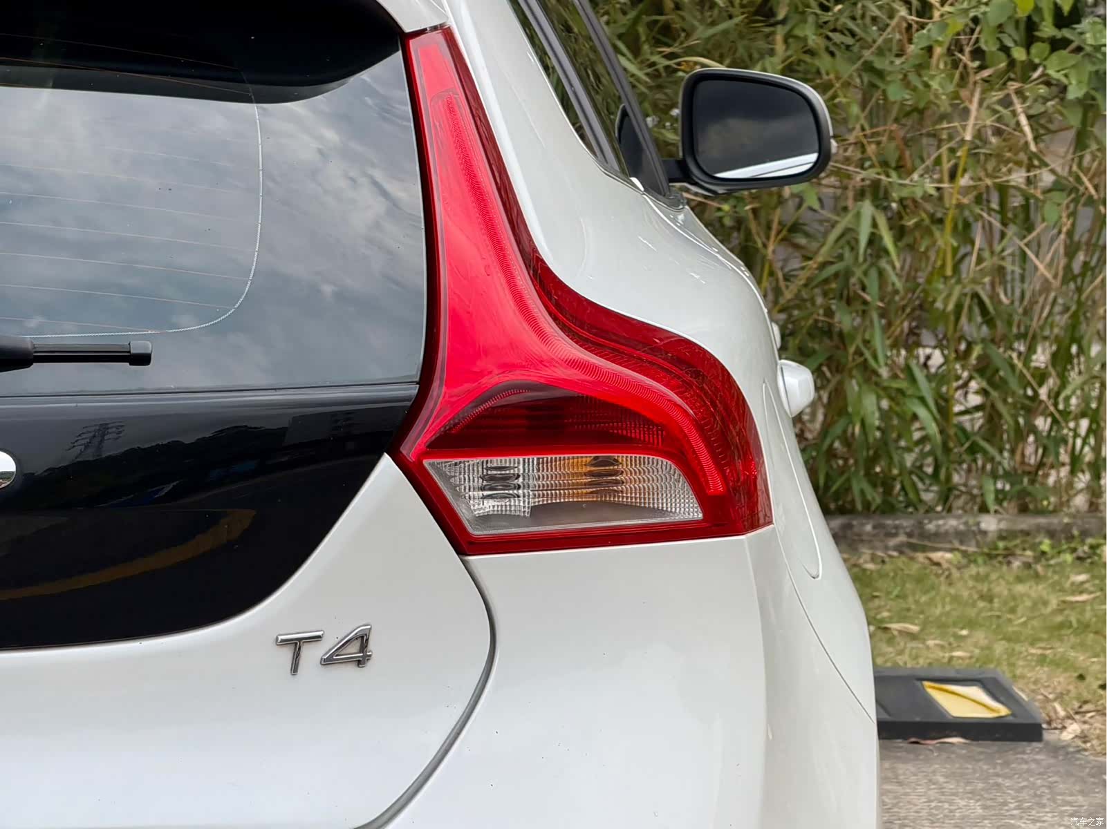 Volvo V40, 2016 29