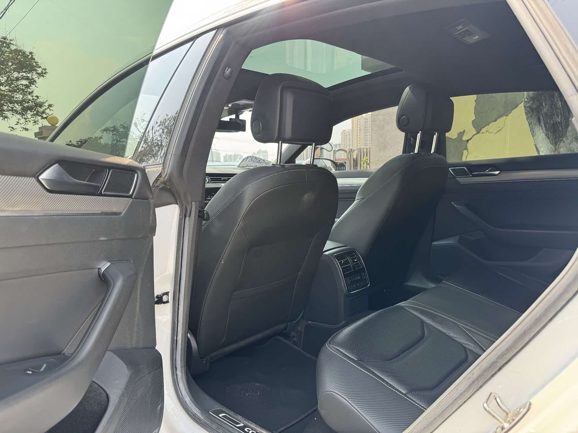 Volkswagen CC, 2019 6