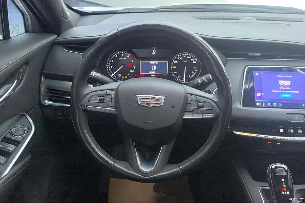 Cadillac XT4, 2021 15