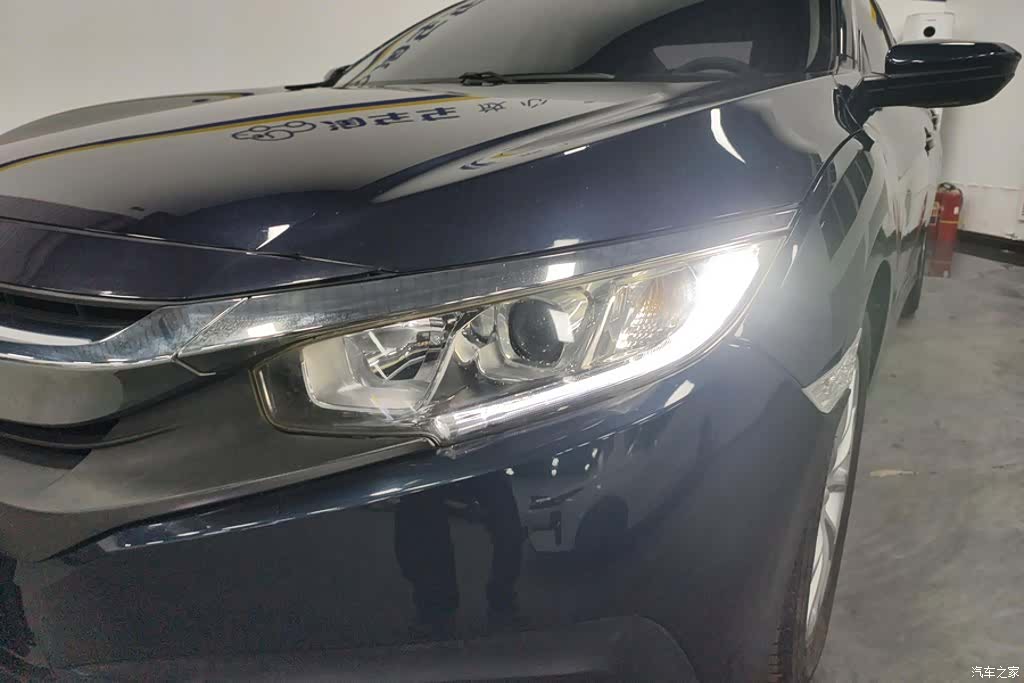 Honda Civic, 2018 все фото