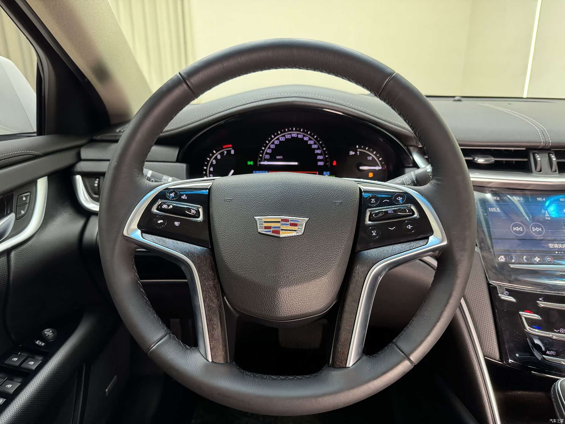 Cadillac XTS, 2019 24