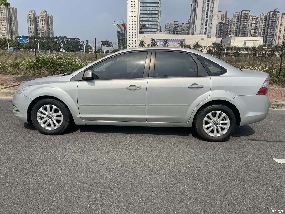 Ford Focus, 2013 все фото