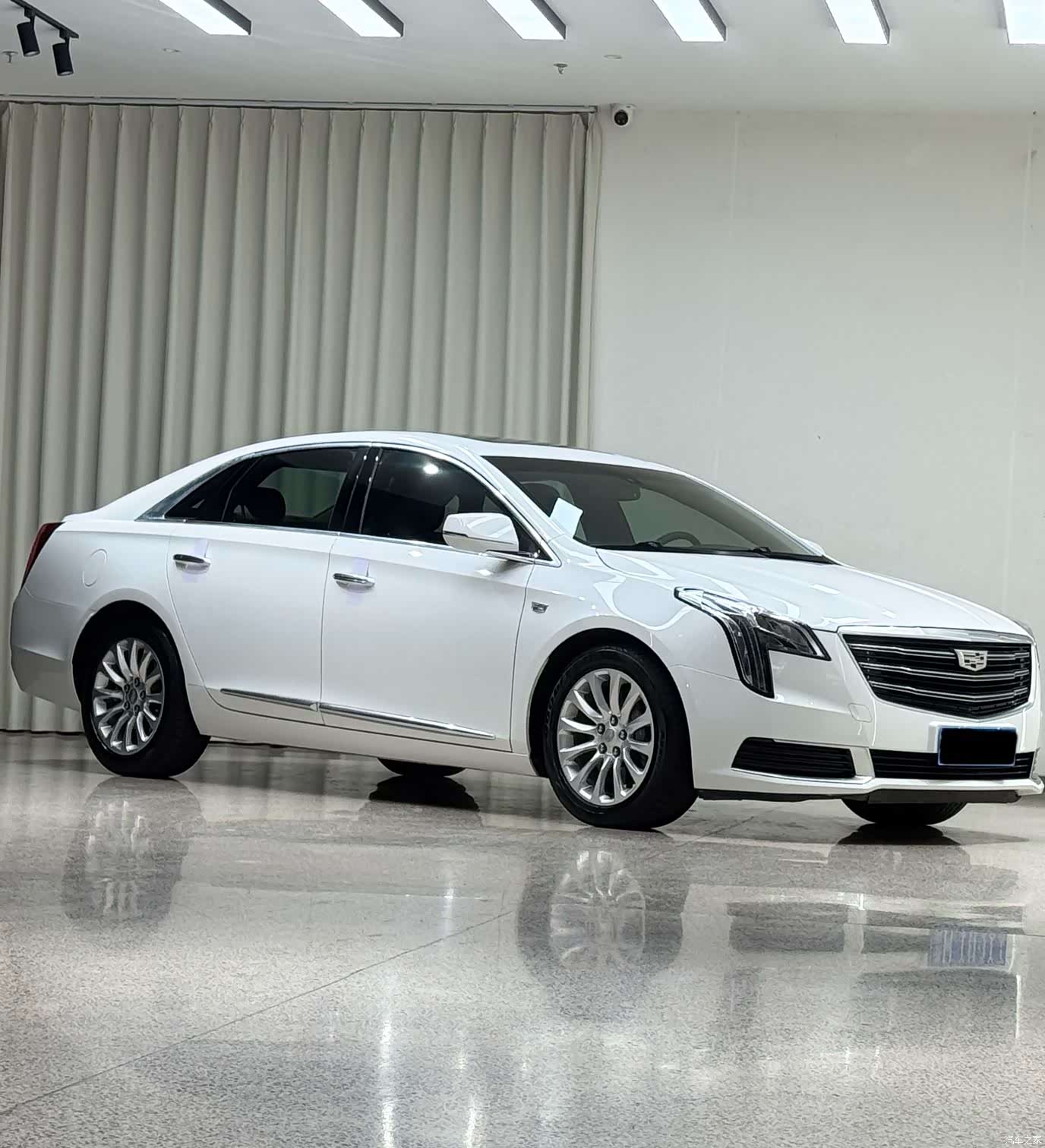 Cadillac XTS, 2019 3