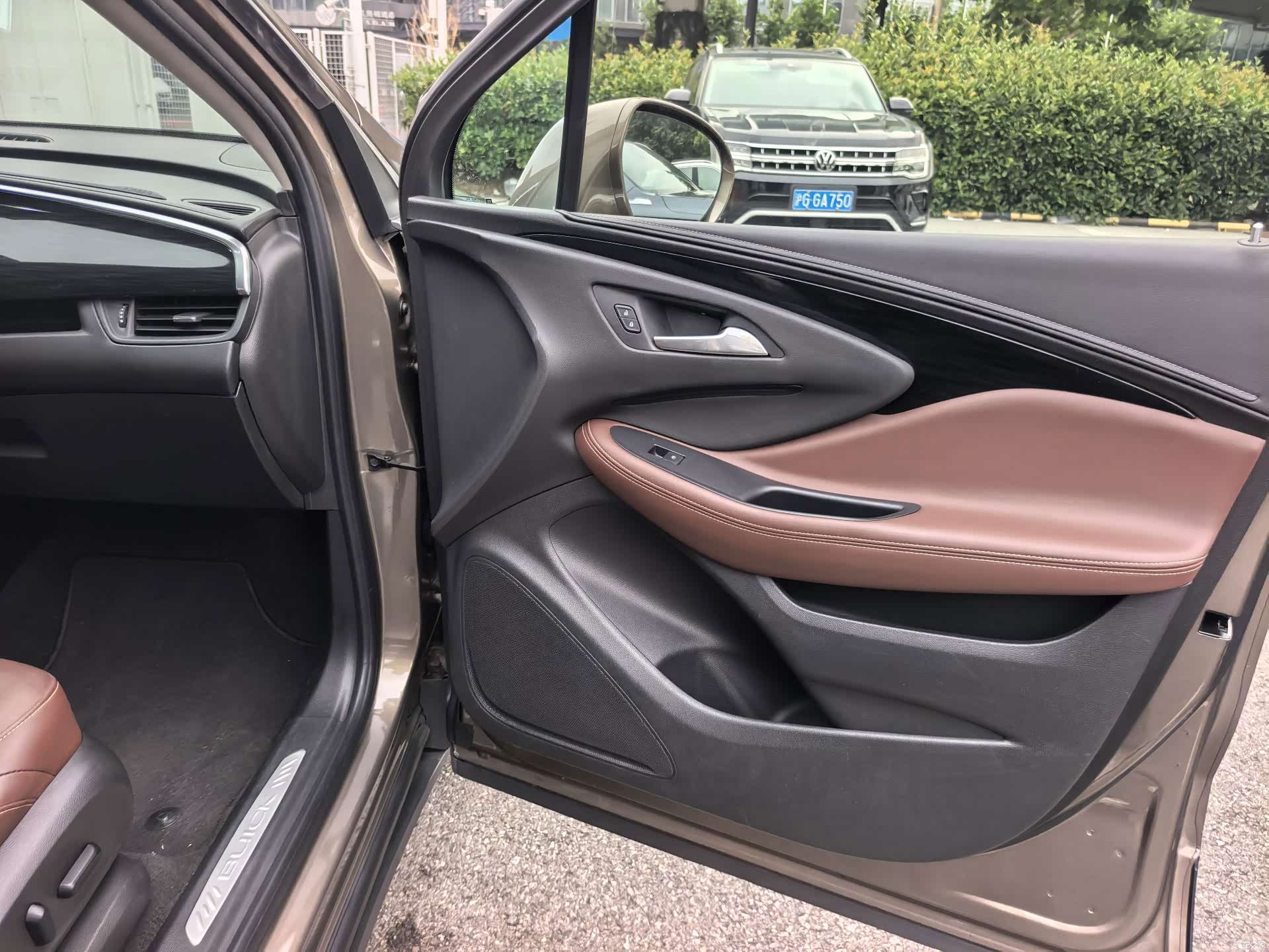 Buick Envision Plus, 2019 11