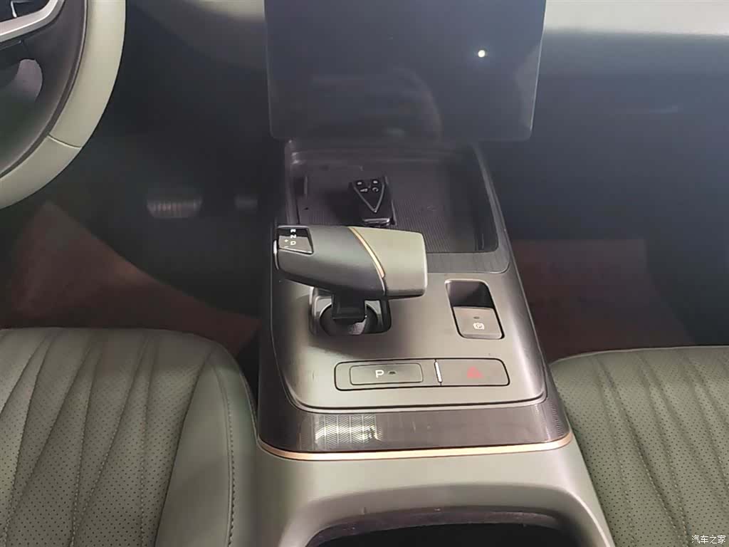 Changan NE, 2023 14