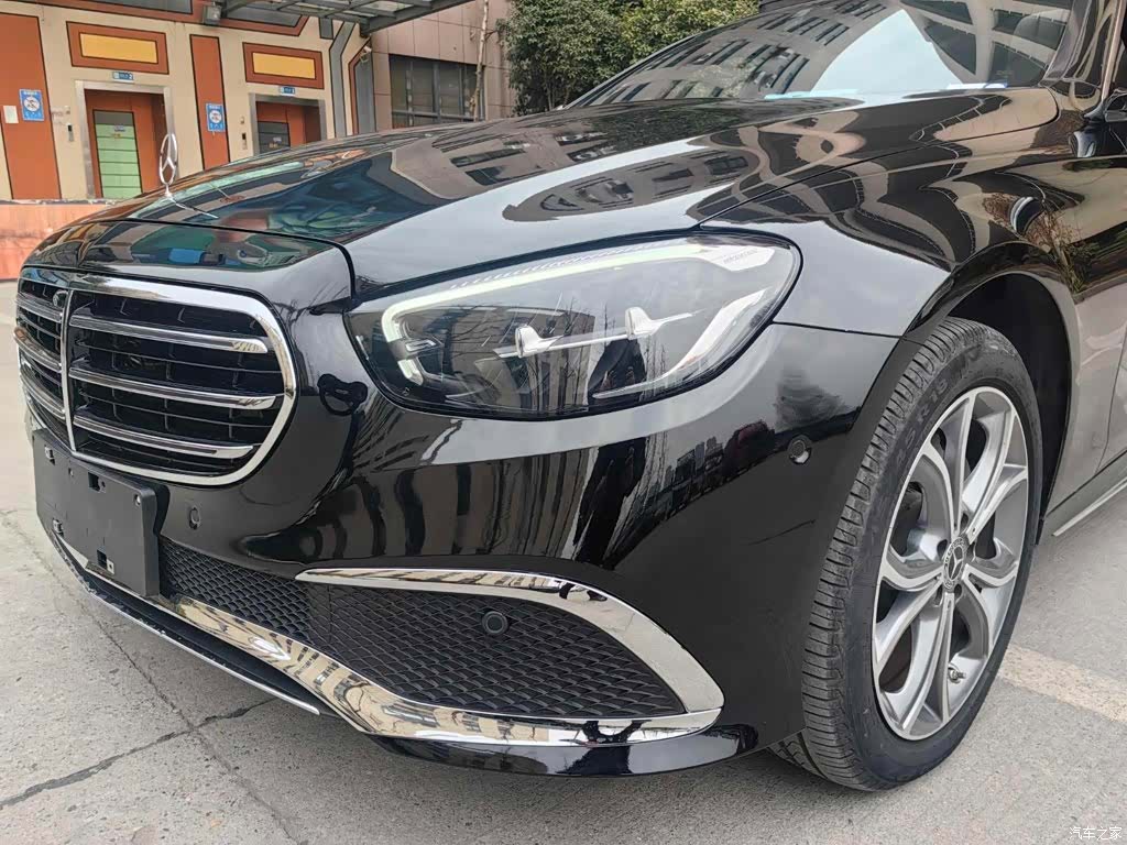 Mercedes-Benz E-Class, 2022 все фото