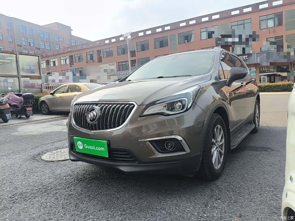Buick Envision Plus, 2017 2