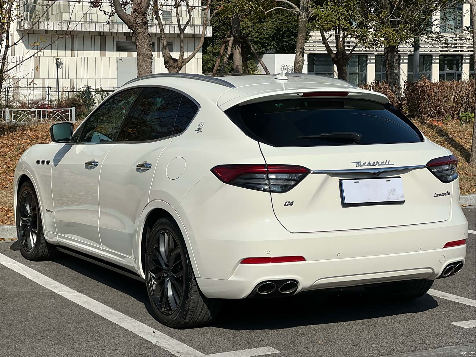 Maserati Levante, 2021 4