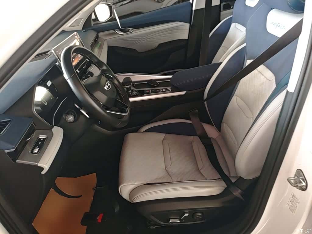 Geely Preface, 2021 15