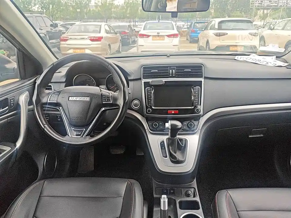 Haval M6