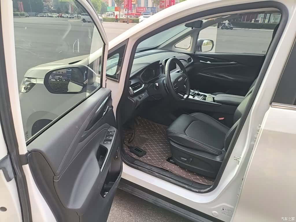 Maxus G50, 2023 16
