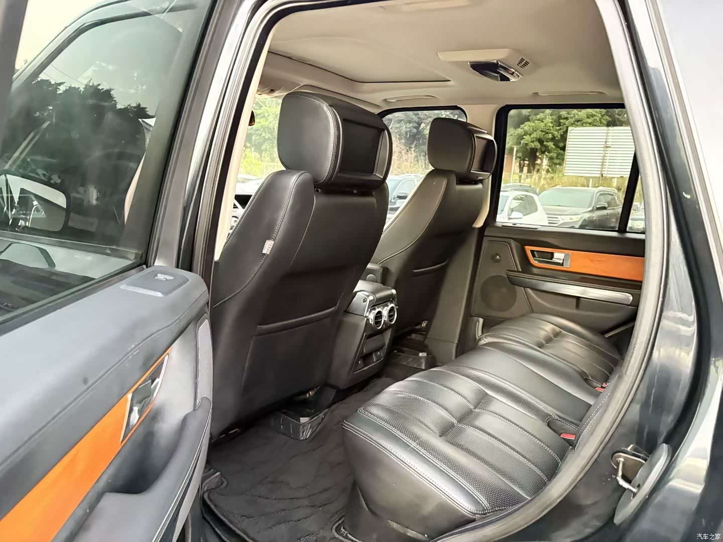 Land Rover Range Rover, 2011 4