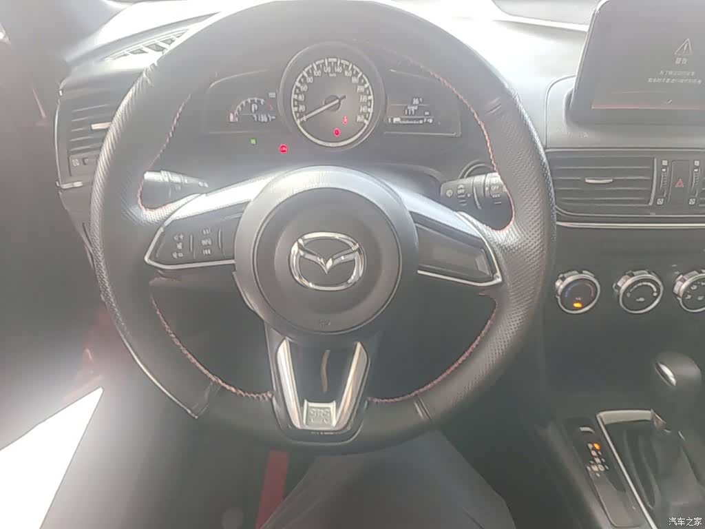 Mazda CX-4, 2020 11