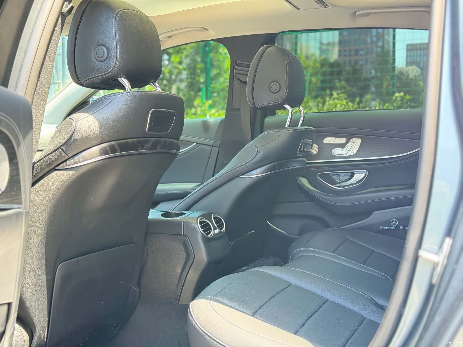 Mercedes-Benz E-Class, 2020 9