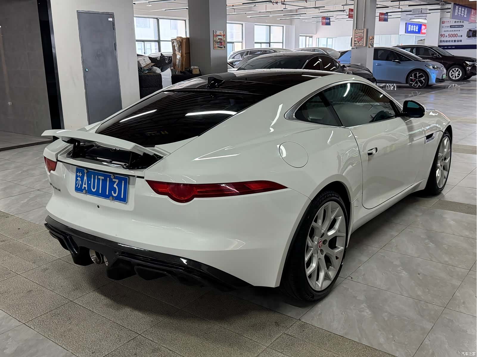 Jaguar F-TYPE, 2015 8
