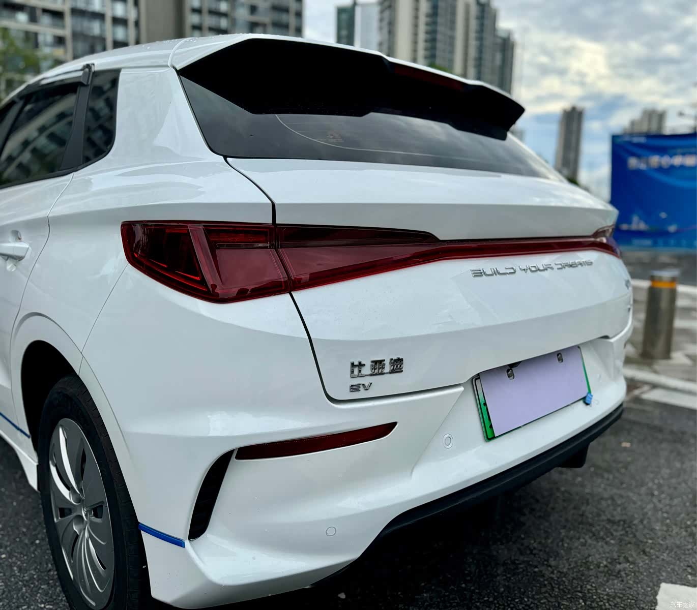 BYD E2, 2022 13