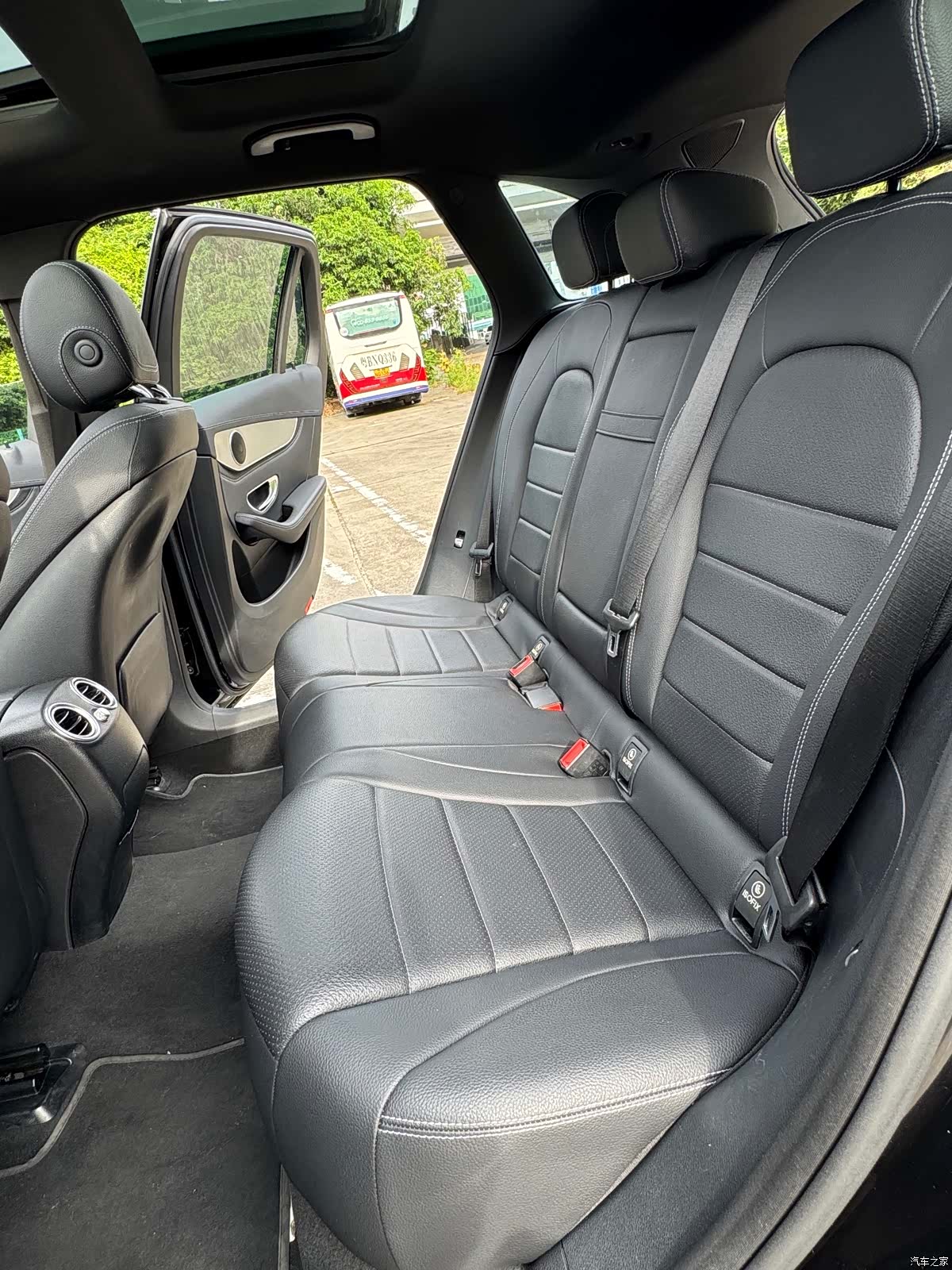 Mercedes-Benz GLC, 2017 8