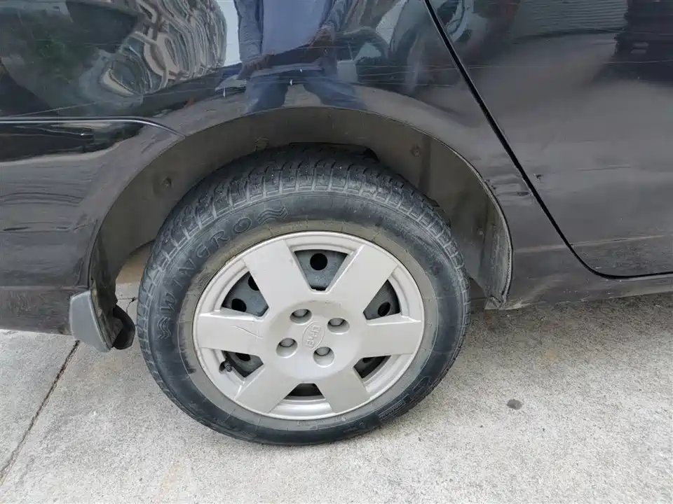 BYD F3