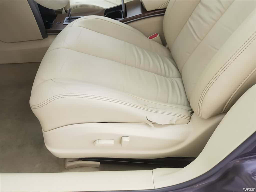 Nissan Teana, 2010 20
